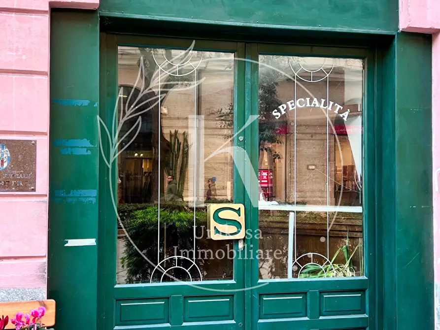Immagine 3 di Locale commerciale in affitto  in corso italia a Savona