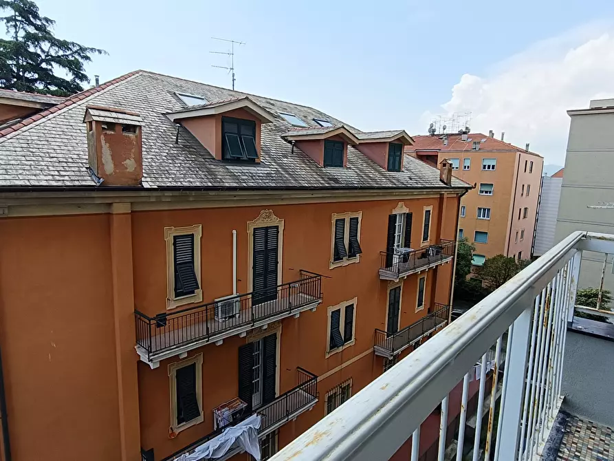 Immagine 29 di Quadrilocale in vendita  in Via San Francesco D'Assisi 4 a Savona