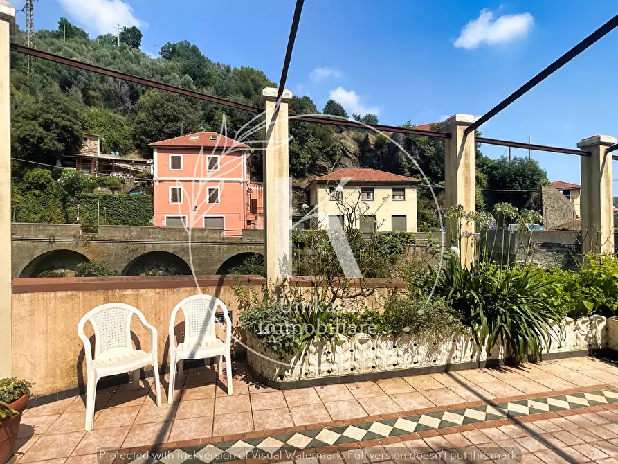 Immagine 2 di Casa indipendente in vendita  in Via Santuario a Savona