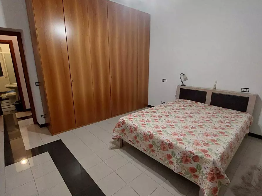 Immagine 12 di Bilocale in vendita  in Via Zara 10 a Savona