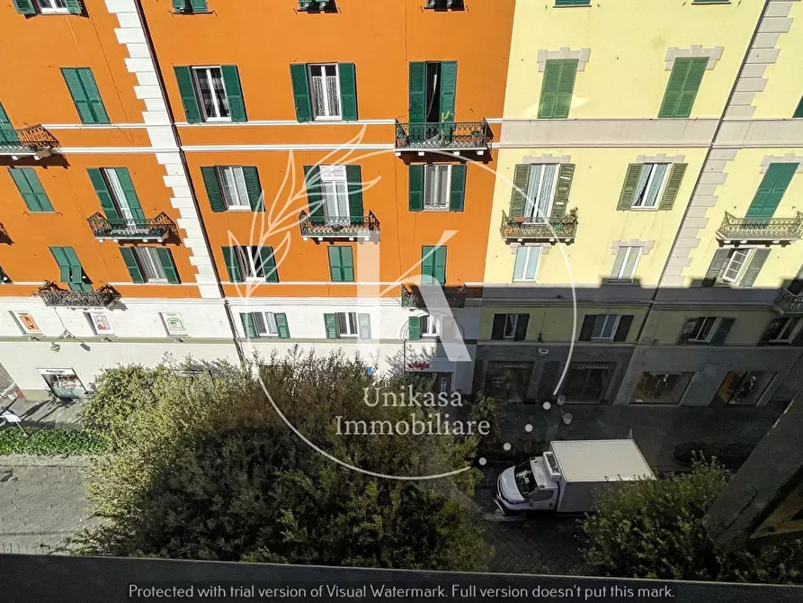 Immagine 15 di Quadrilocale in vendita  in Piazza Sisto IV 1 a Savona