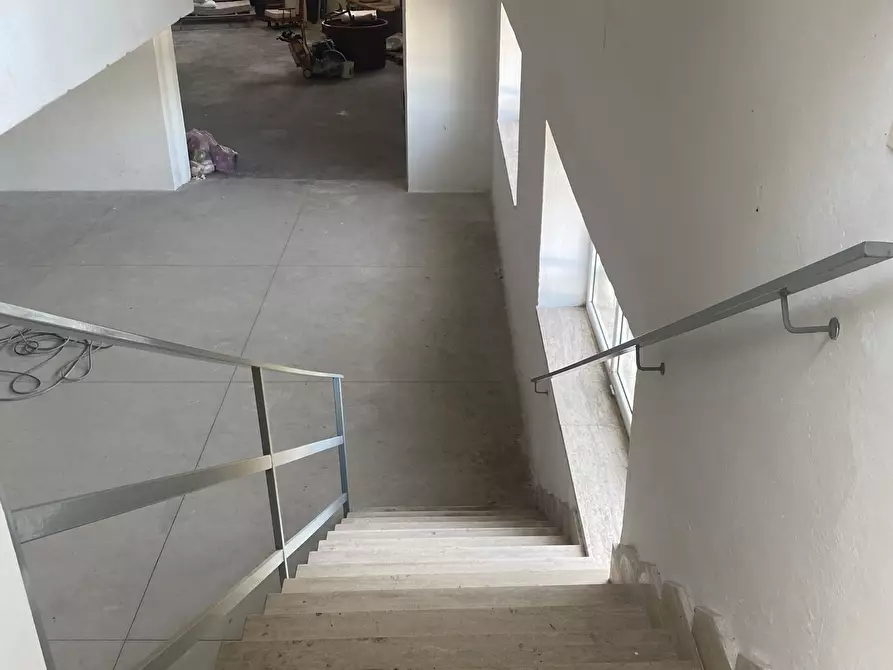 Immagine 18 di Azienda agricola in vendita  in Strada Statale 16 Adriatica 105 a Ostuni