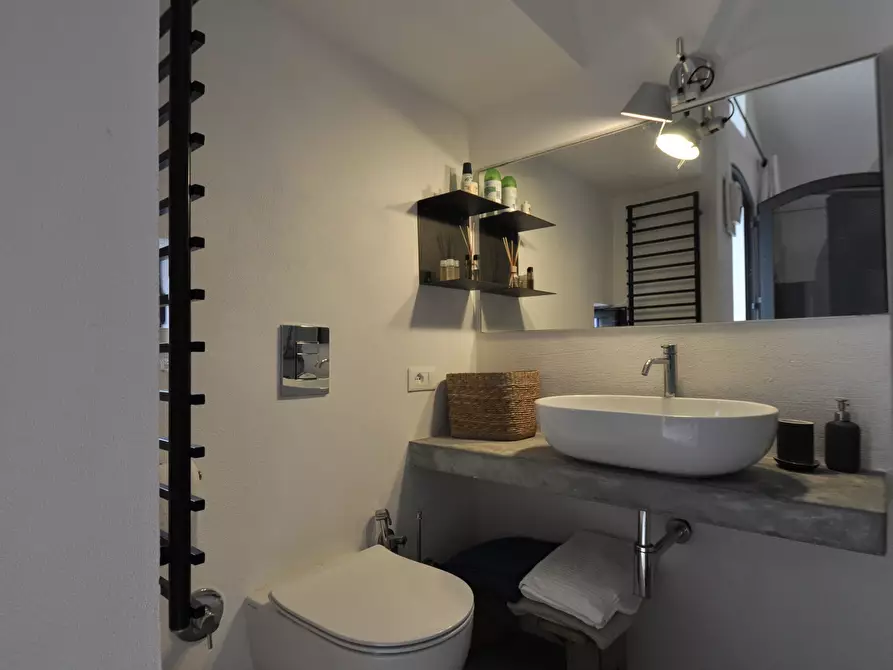 Immagine 3 di Casa indipendente in vendita  in VICO PERGOLA a Ostuni