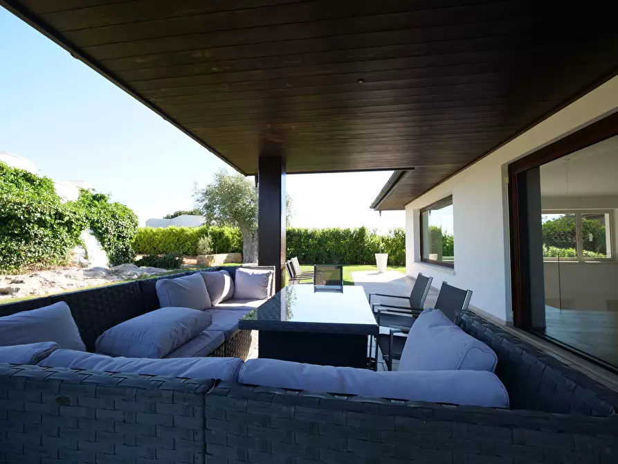 Immagine 7 di Villa in vendita  in SP29 31 a Ostuni