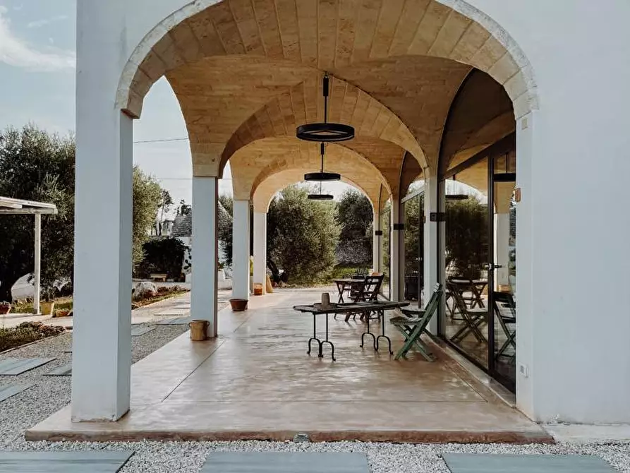 Immagine 3 di Villa in vendita  in Contrada Sorbole snc a Ostuni