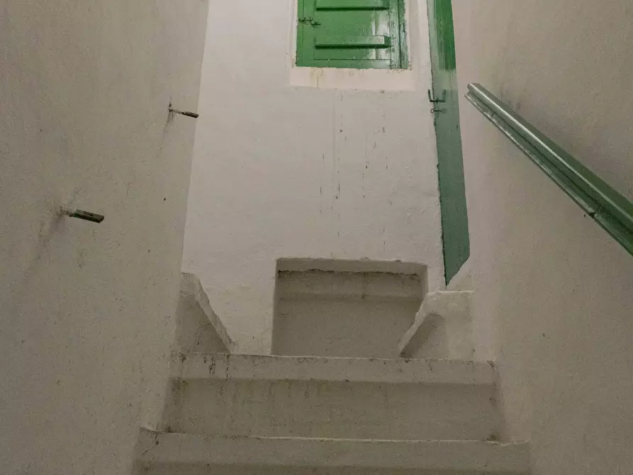 Immagine 40 di Palazzo in vendita  in Via Martiri di Kindu a Ostuni