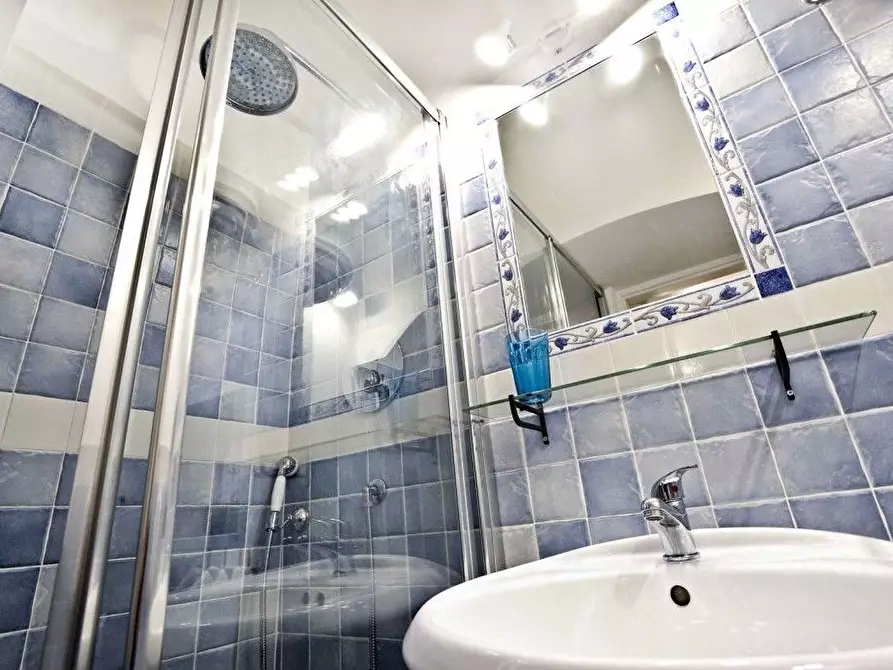 Immagine 15 di Casa indipendente in vendita  in Piazza della Liberta a Ostuni