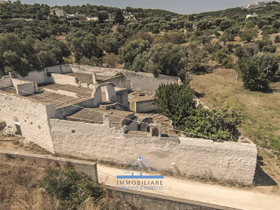 Immagine 43 di Rustico / casale in vendita  a Ostuni