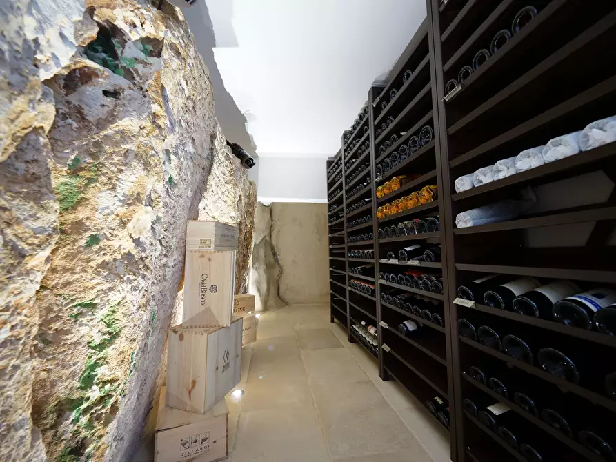 Immagine 17 di Villa in vendita  in SP29 31 a Ostuni