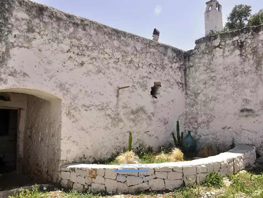 Immagine 70 di Rustico / casale in vendita  a Ostuni