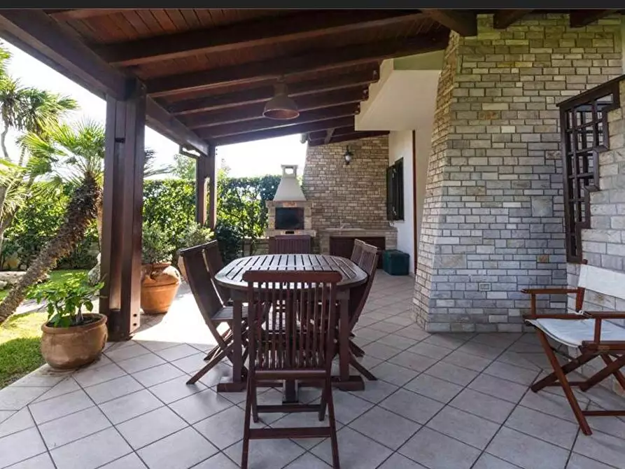 Immagine 24 di Villa in vendita  in Strada Provinciale 35 a Carovigno