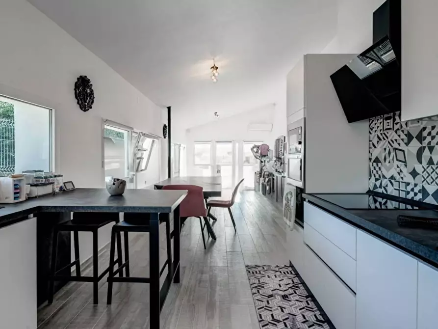 Immagine 6 di Villa in vendita  in Contrada Cervarolo a Ostuni