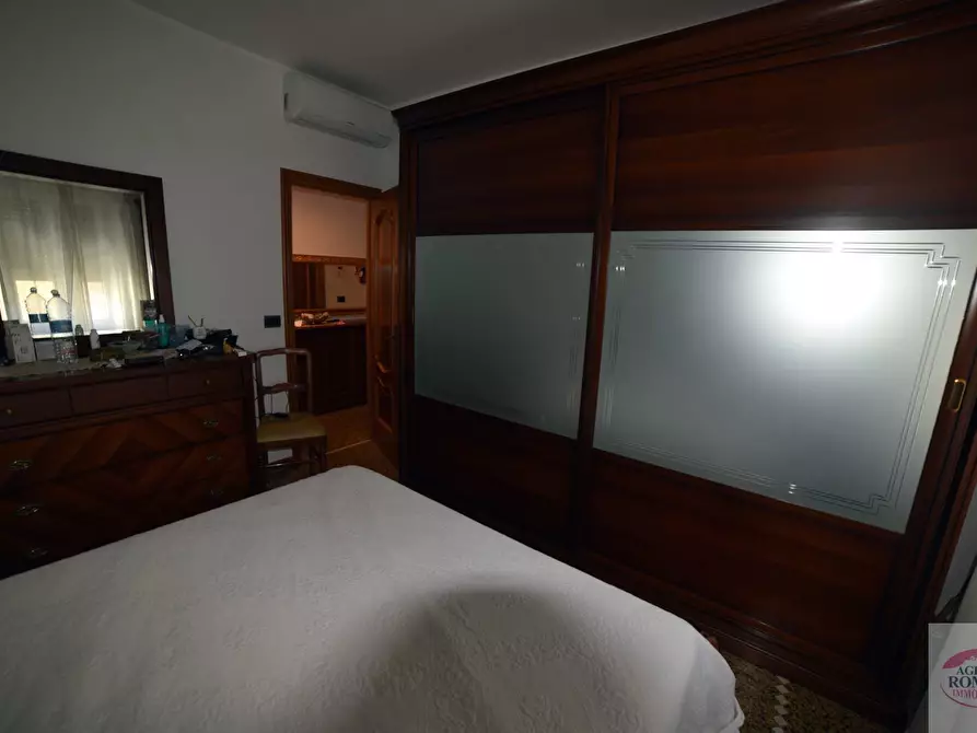 Immagine 13 di Quadrilocale in vendita  in Via Accinelli 3 a Varazze