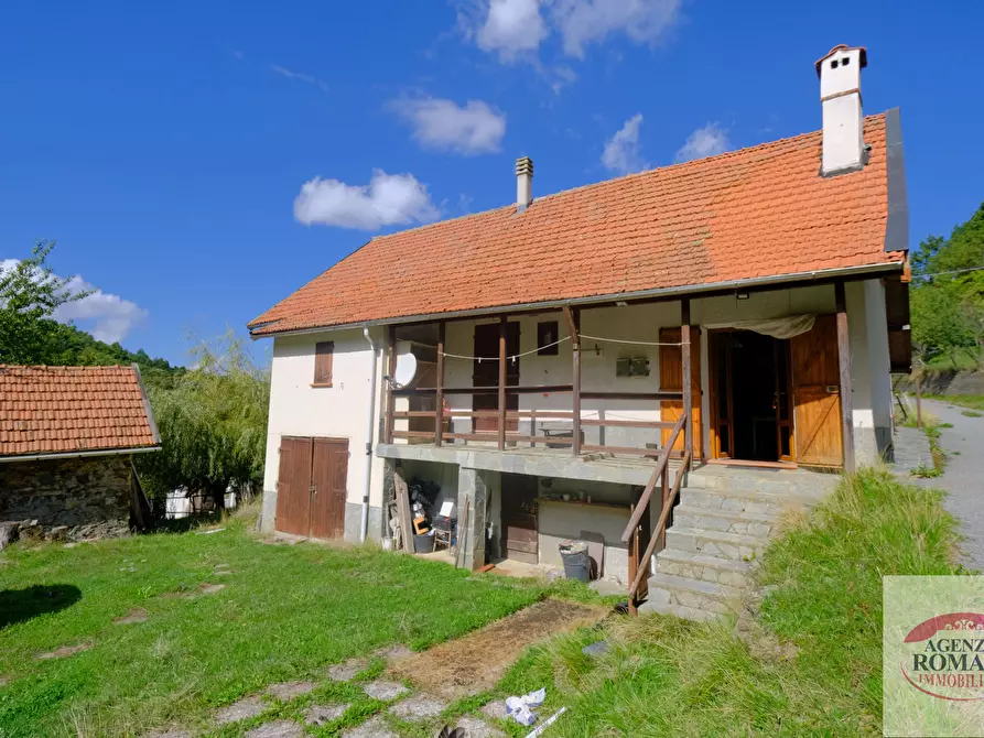 Immagine 1 di Porzione di casa in vendita  in Località Patarè 2 a Sassello