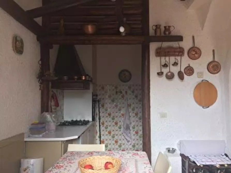 Immagine 6 di Appartamento in vendita  a Urbe