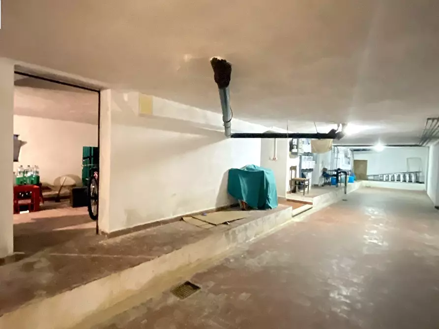 Immagine 29 di Appartamento in vendita  in SP49 41 a Urbe