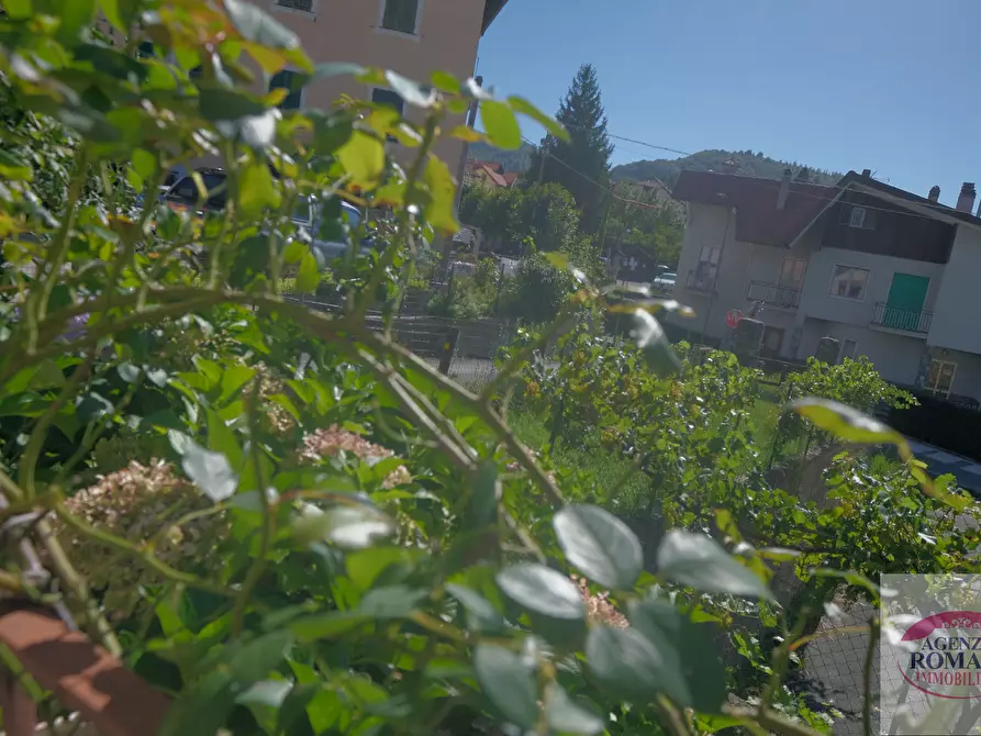 Immagine 9 di Villa in vendita  in Località Poggio 2 a Sassello