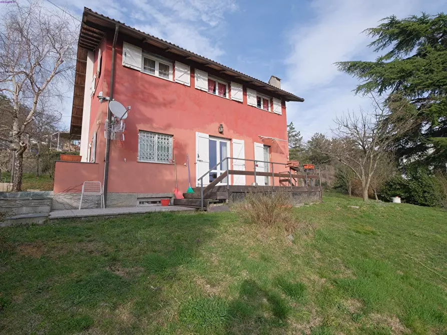 Immagine 31 di Casa bifamiliare in vendita  a Tiglieto