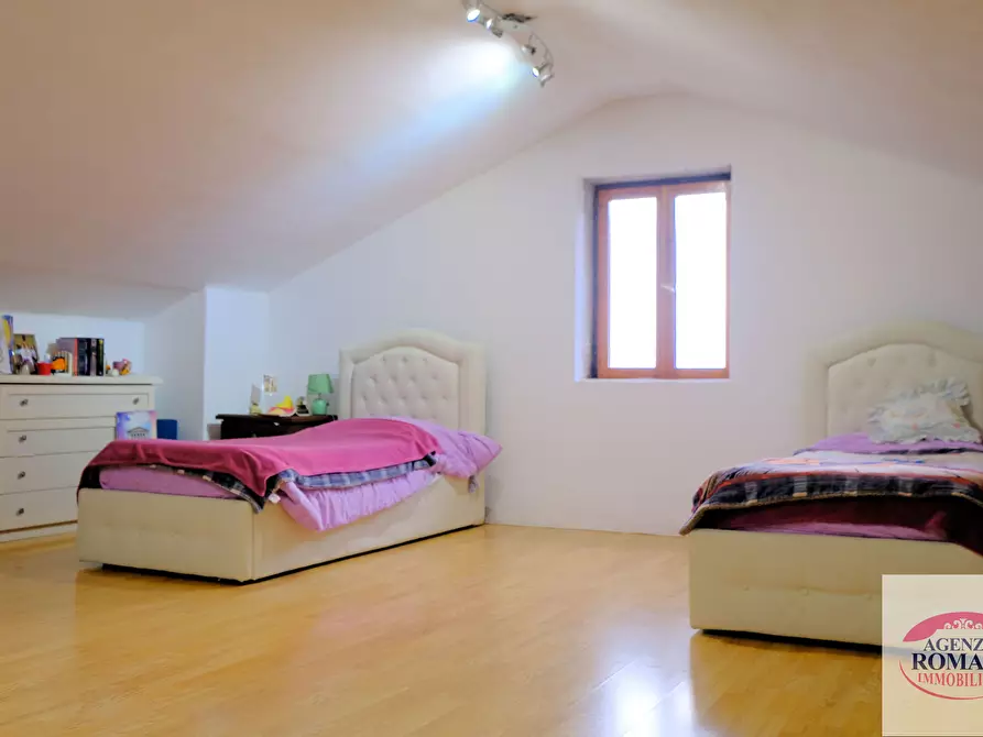 Immagine 21 di Villa in vendita  a Stella