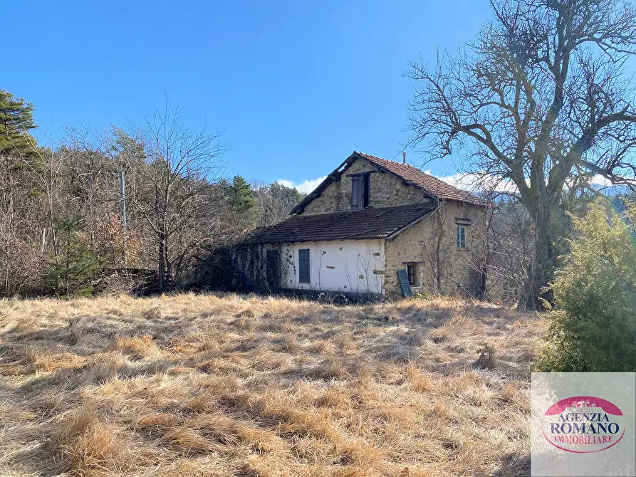 Immagine 2 di Rustico / casale in vendita  a Sassello