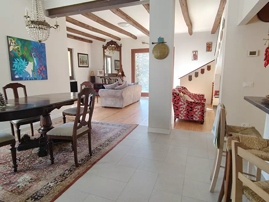 Immagine 29 di Villa in vendita  in Via Menacciano 1 a Pontinvrea