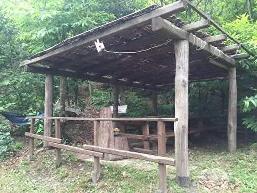 Immagine 13 di Magazzino in vendita  a Pontinvrea