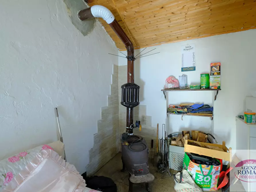 Immagine 22 di Porzione di casa in vendita  in Via Quai 10 a Urbe