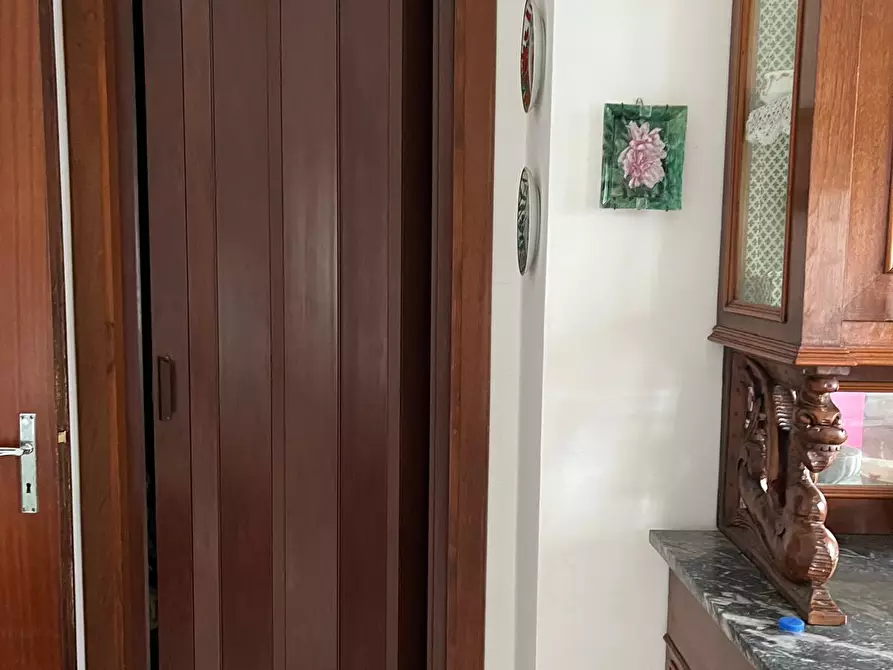 Immagine 6 di Trilocale in vendita  a Tiglieto