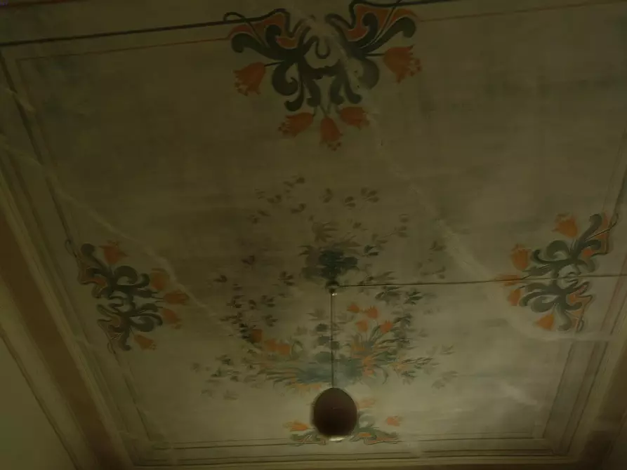 Immagine 14 di Villa in vendita  in Via Vassuria 58 a Urbe