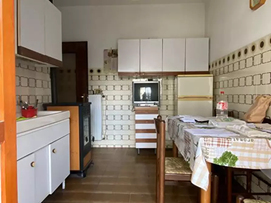 Immagine 7 di Bilocale in vendita  in Via Acquabianca 40 a Urbe