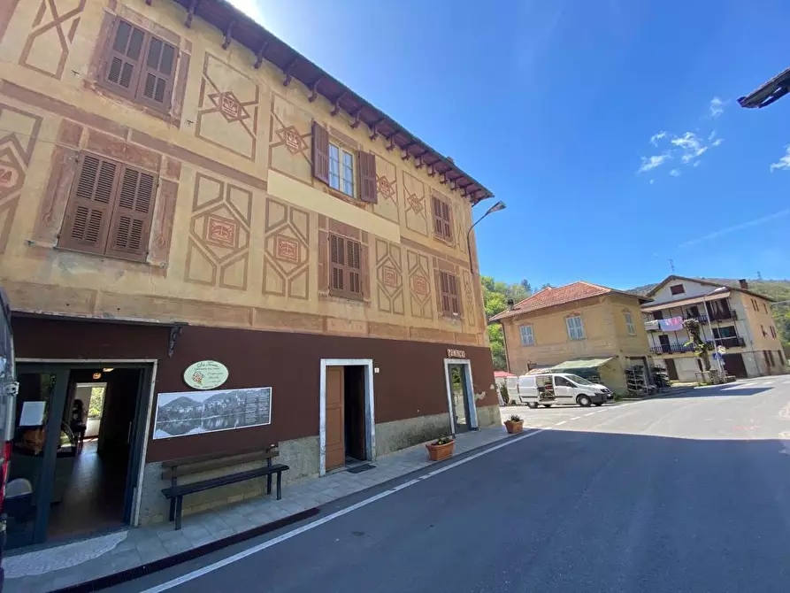 Immagine 9 di Appartamento in vendita  in SP53 17 a Urbe