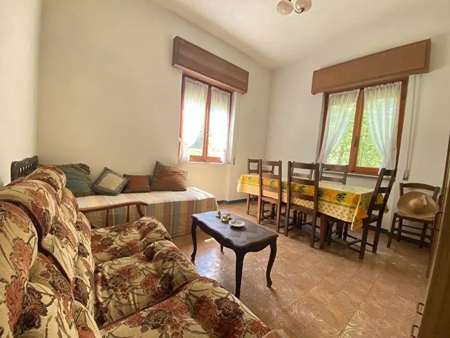 Immagine 7 di Porzione di casa in vendita  in SP49 31 a Urbe