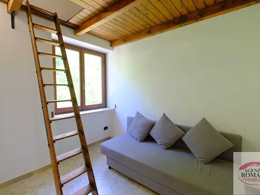 Immagine 22 di Appartamento in vendita  in Via Marasca 96 a Urbe