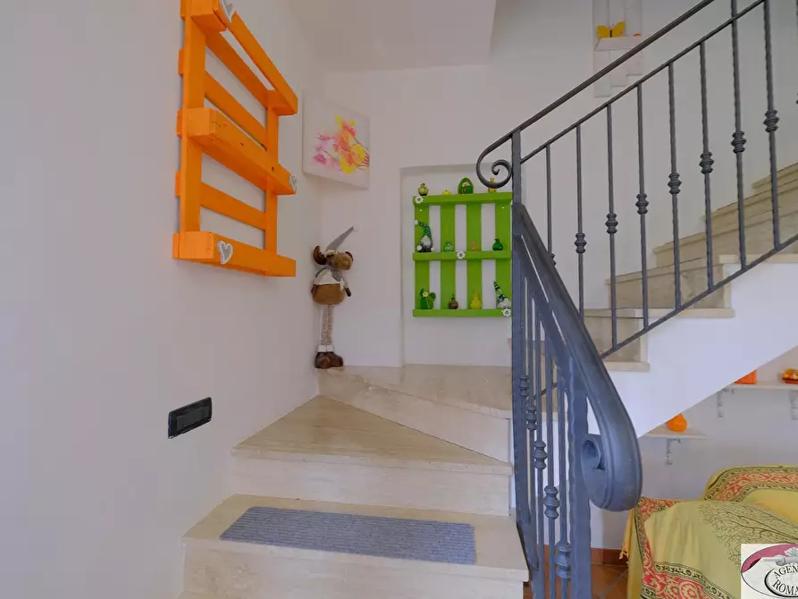 Immagine 25 di Villa in vendita  in Battaglia 56 a Mioglia