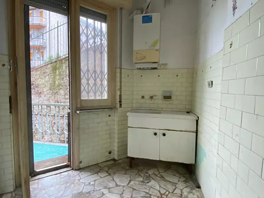 Immagine 12 di Appartamento in vendita  in Via Giovanni Tissoni 15 a Savona