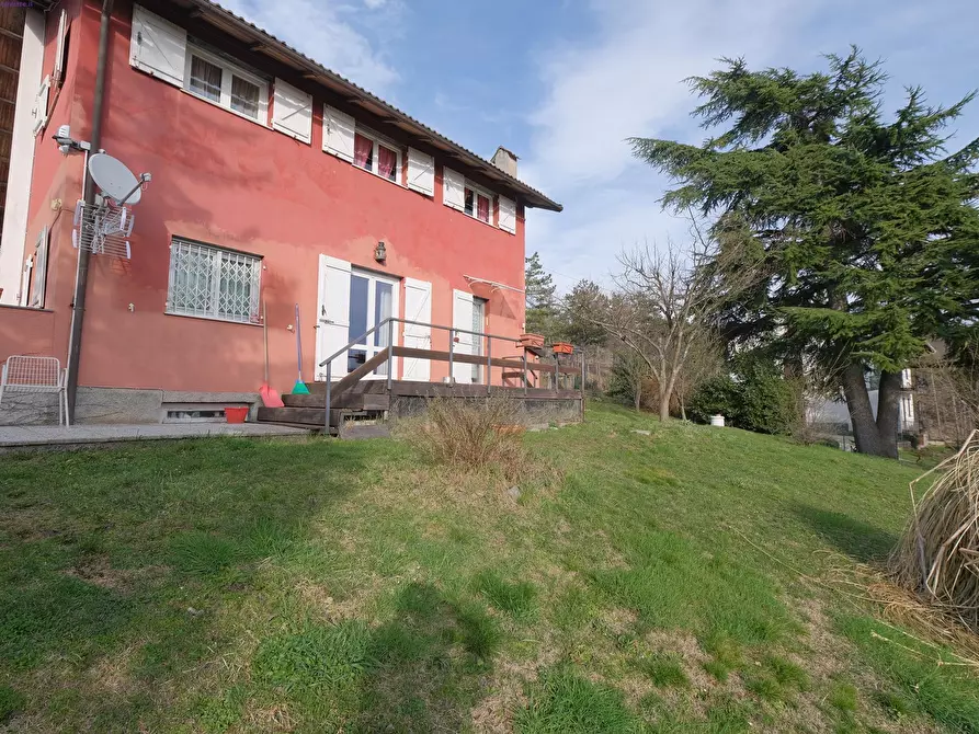Immagine 30 di Casa bifamiliare in vendita  a Tiglieto