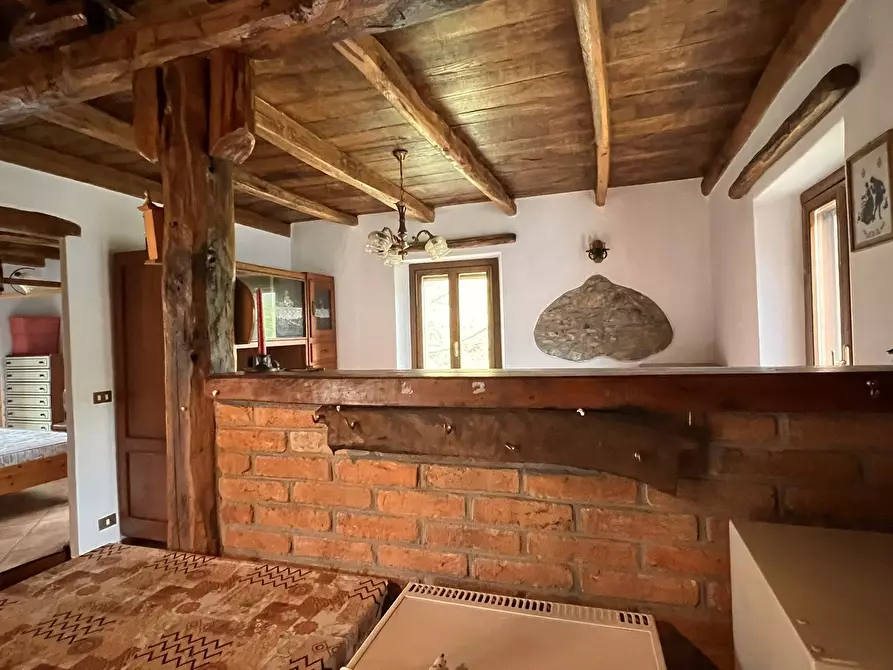 Immagine 10 di Rustico / casale in vendita  in Strada Pessina - Batresca 333 a Ponzone
