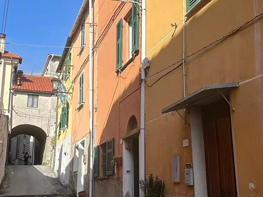 Immagine 5 di Porzione di casa in vendita  in Via Nicolò Massa 86 a Stella