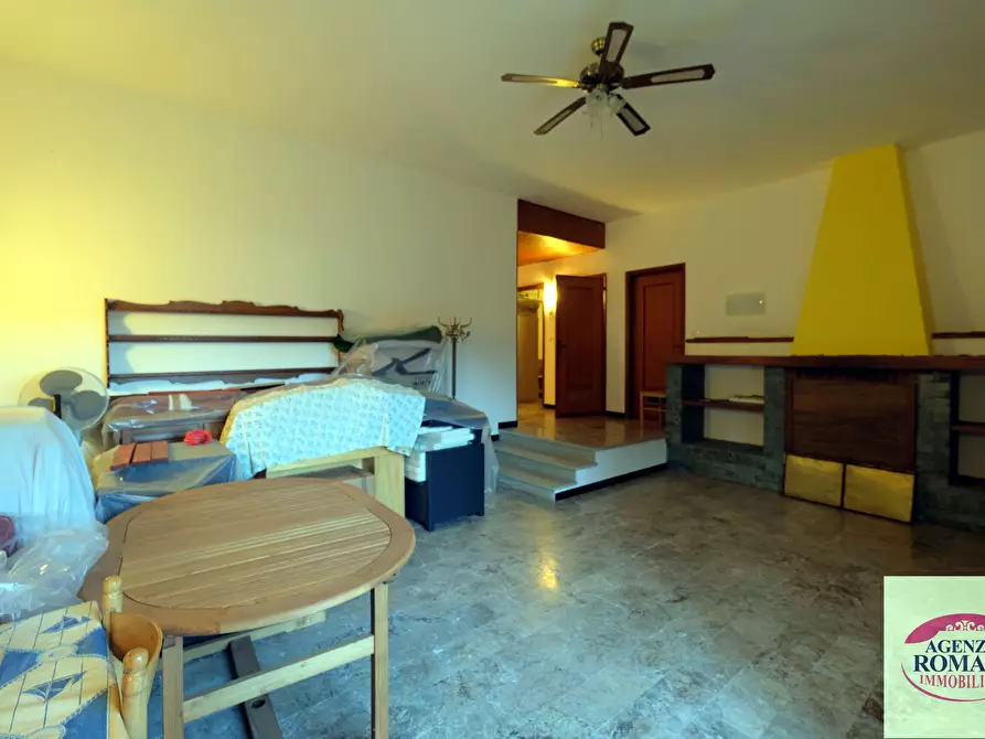 Immagine 9 di Villa in vendita  in Via Pian del Faggio 5 a Tiglieto