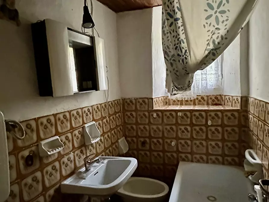 Immagine 19 di Rustico / casale in vendita  in piampaludo a Sassello