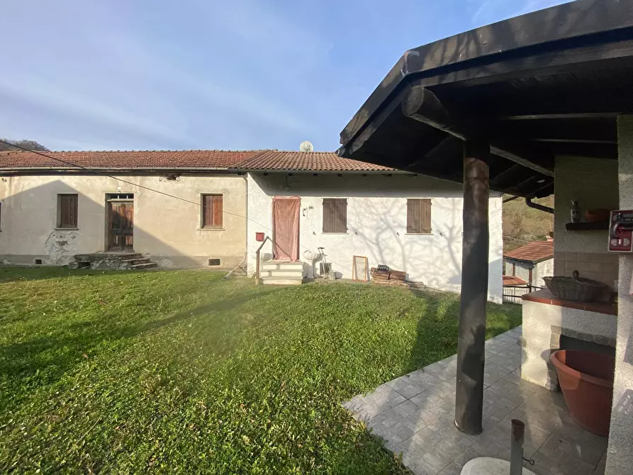 Immagine 4 di Rustico / casale in vendita  in Strada Galli 88 a Ponzone