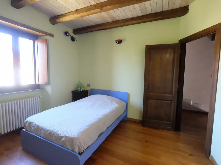 Immagine 21 di Rustico / casale in vendita  a Tiglieto