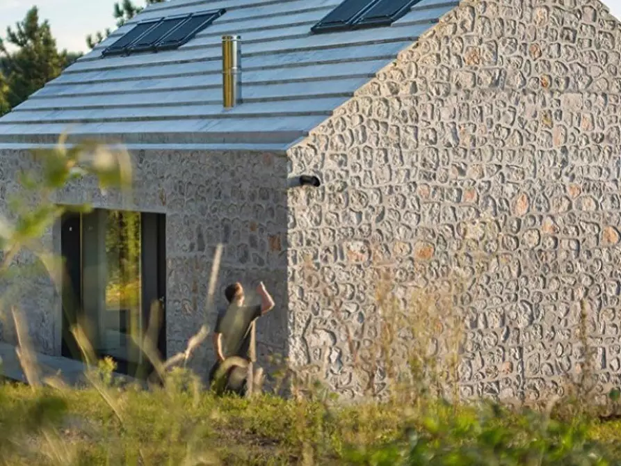 Immagine 1 di Villa in vendita  in località Boiazza 24 a Sassello