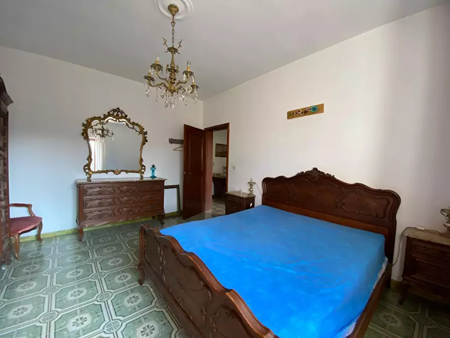 Immagine 32 di Casa indipendente in vendita  a Urbe