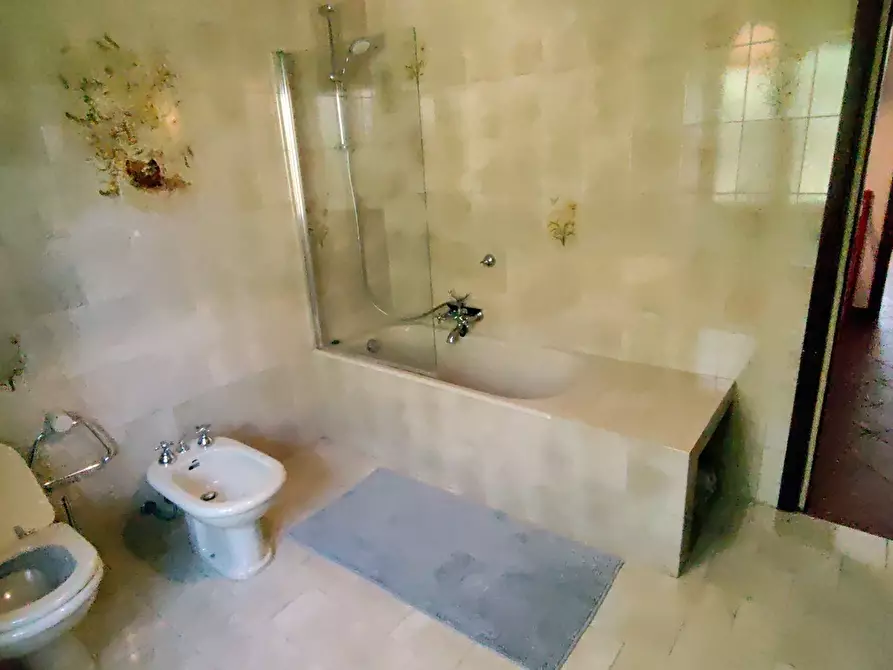 Immagine 23 di Villa in vendita  a Ponzone