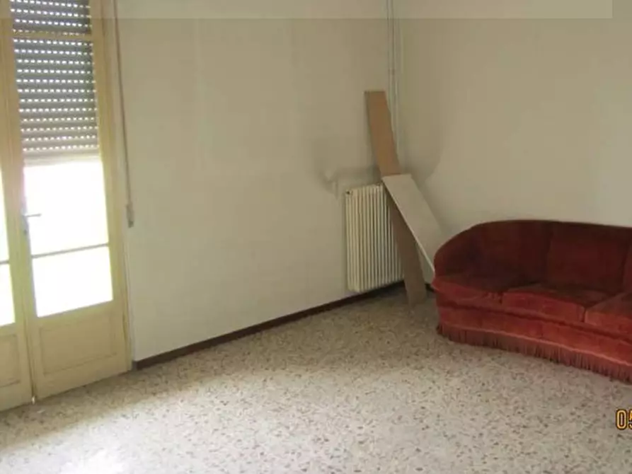 Immagine 4 di Pentalocale in vendita  in Via Fratelli Rosselli 26 a Sale