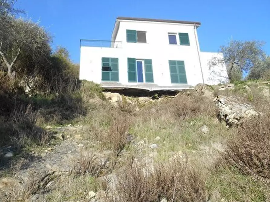 Immagine 4 di Villa in vendita  in Via IV Novembre snc a Leivi