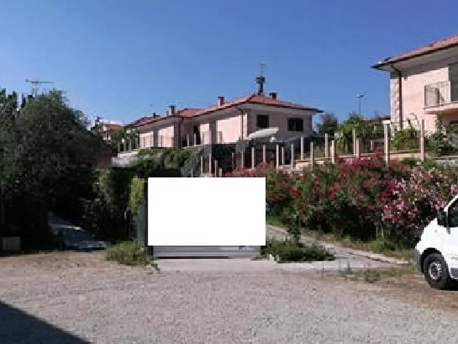 Immagine 1 di Casa indipendente in vendita  in Via Seuta snc a Diano Castello