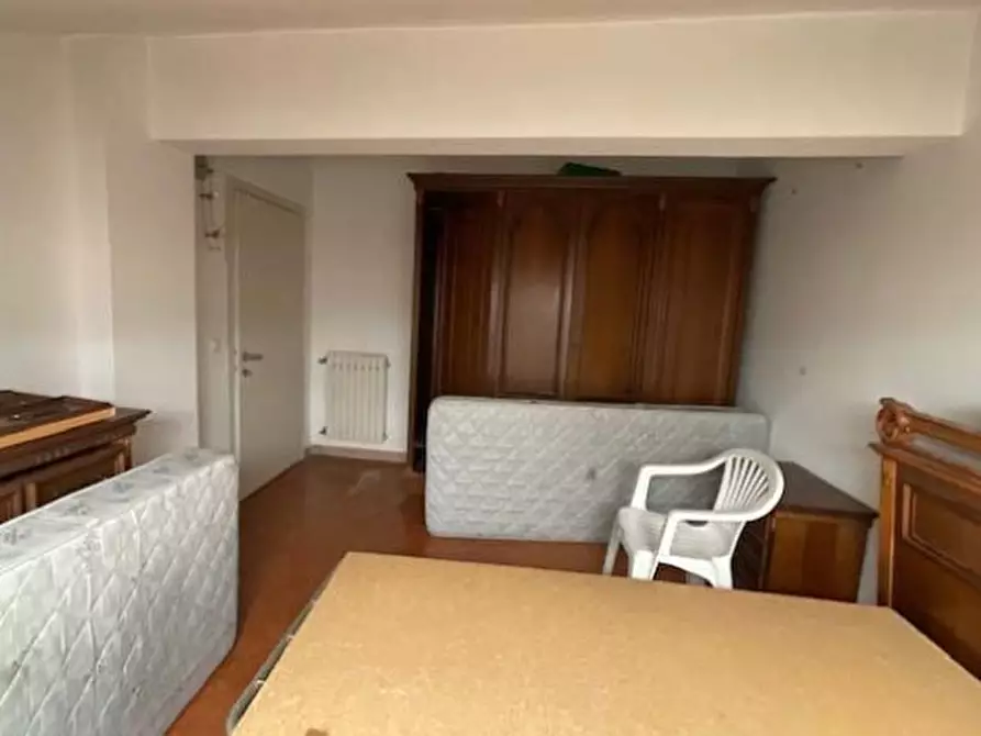 Immagine 3 di Mansarda in vendita  in Via Rio San Stefano 14 a Casella