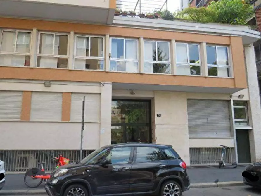 Immagine 1 di Quadrilocale in vendita  in Via Carlo Crivelli 26 a Milano